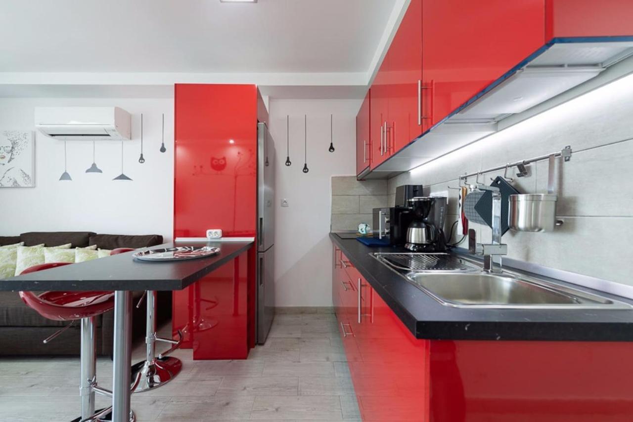 דירות מספאלומס 4 Minutes Walk From Yumbo מראה חיצוני תמונה